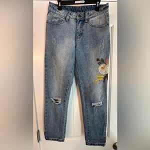 Zara Blue Boyfriend Jeans with Floral Embroidery